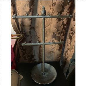 Jewelry holder